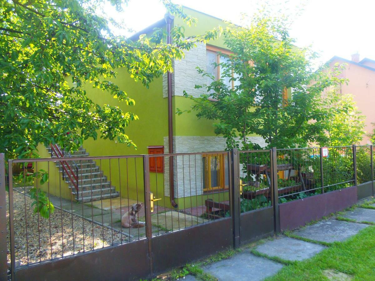 Hovirag Apartman 2 Hajduszoboszlo Exterior photo