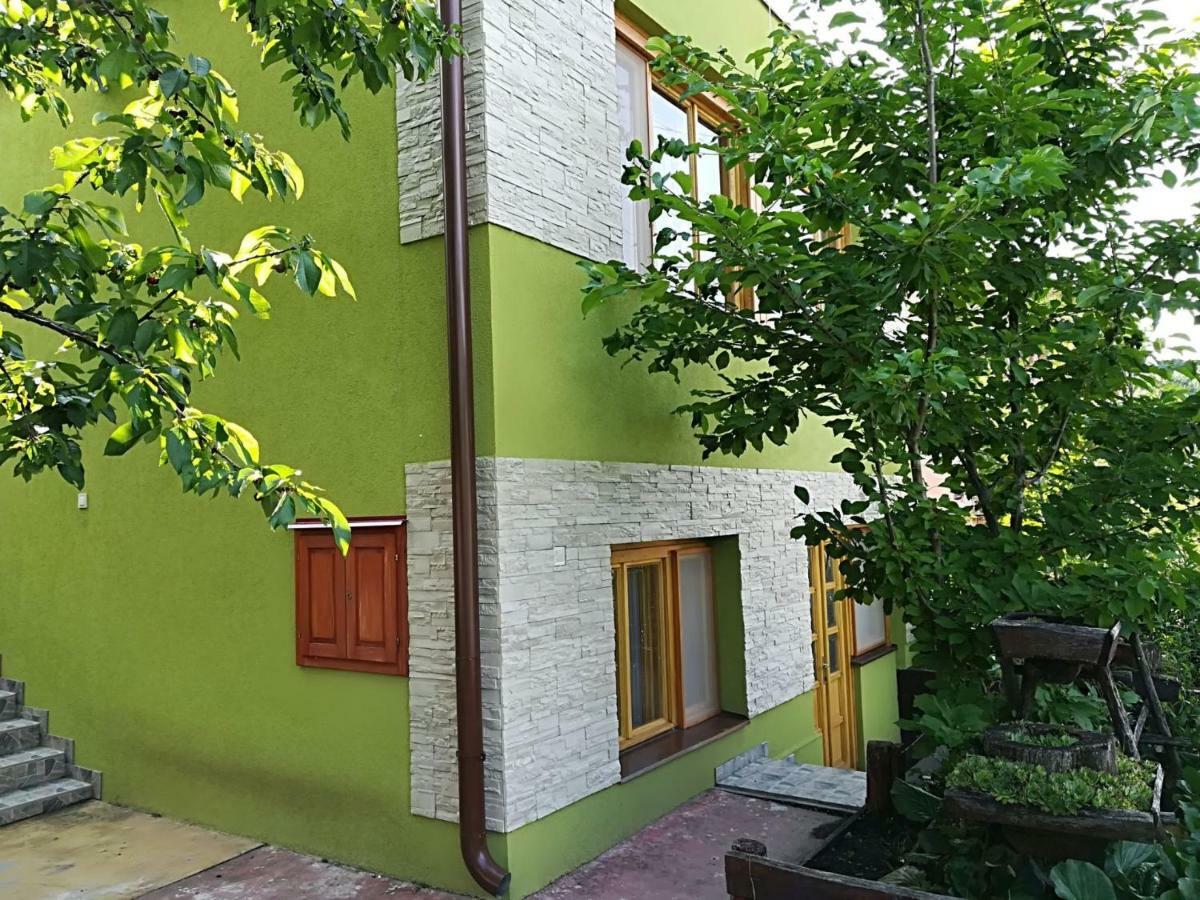 Hovirag Apartman 2 Hajduszoboszlo Exterior photo